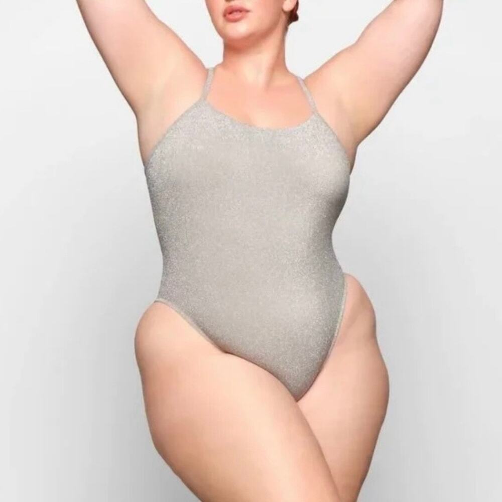 SKIMS Silver glimmer glitter one piece swimsuit WOMENS 4X Plus
